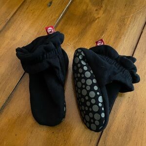 Zutano Baby booties 12M